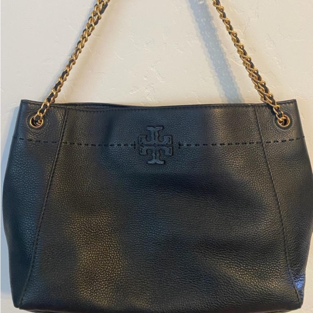 Tory Burch, tote shoulder bag with gold chains, magnetic closure